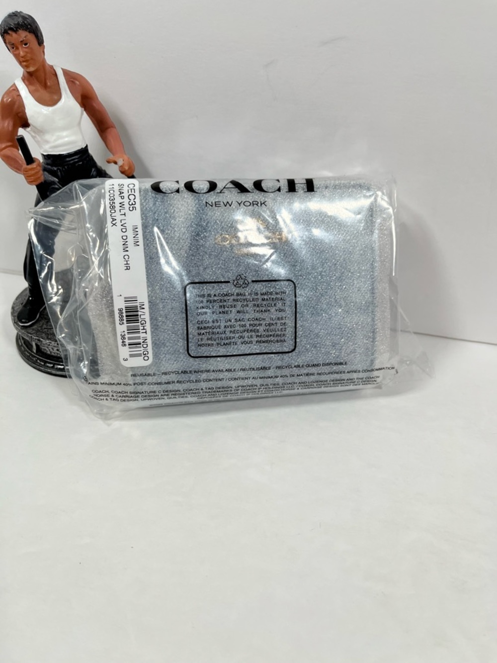 NWT Coach Snap Wallet In Loved Denim With Charm CEC35 - Picture 8 of 8